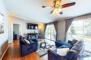 Gypsy Bay Waterfront Gem - Image 2