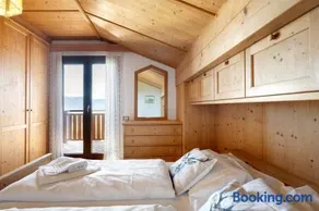 Apartment Holzsuite - Image 3