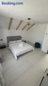 Casa Blanca - Image 3