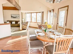 Sunbeam Shores 3Bed 3 Bath Pool-6PP - Image 4