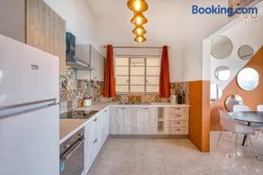 Seafront Balcony Home for 5, Steps from St George's Bay by 360 Estates - Image 2