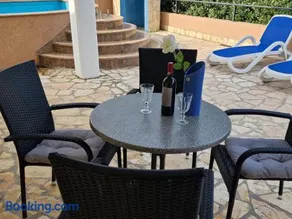 Villa del Golfo - Image 3