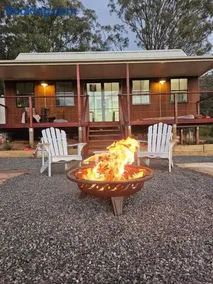 The Cabin at Rocklee Grove - Image 2