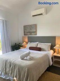 Corrigans Beach Escape Studio - Image 1