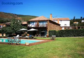Casa de Baixo - Nature Hotel - Image 1