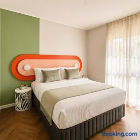 ZALS LUXURY -ON PARK CENTURY CiTY - Image 5