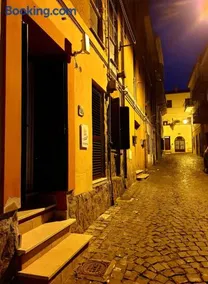 Casa Mattia Centro Storico - Image 1