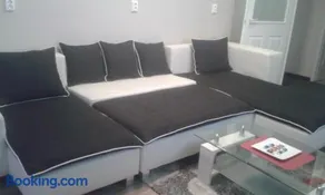 Home - Image 5
