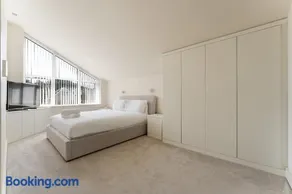 Shore House - Luxury Sandbanks Retreat - Image 3