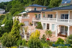 Villa Eifelpalace am Nürburgring - Image 1