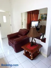 Fully Secured Gated 2BR Home in cdHome in Caribbean Estate - Image 2
