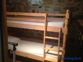 Ardèche les cigales gîte églantier avec piscine partagée - Image 4