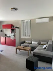 Gîte Le Nid des Avezous Spa privatif - Juin à Sept - Image 1