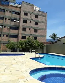 APARTAMENTO PRAIA CENTRO - Image 1