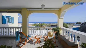 Skarmoutsos Holiday Home - Image 1
