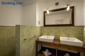 Serenity Residence Hotel & Wellness - Image 2