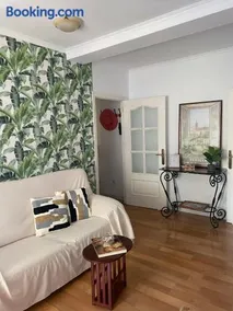 Acogedor apartamento en pleno corazón de Triana - Image 3