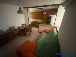 Apartamentos de 4 habitaciones en plaza de toros - Image 1