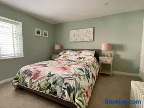Quaint Cottage in the heart of Arundel - Image 5