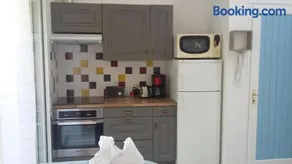 Appartement classé avec parking - Image 3