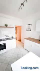 Május 1 apartman - Image 1