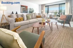 Lme4Bb Sb4Bb- Apotel Las Mesas By Roomservices - Image 1