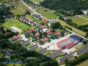 10 person holiday home on a holiday park in Blåvand - Image 2