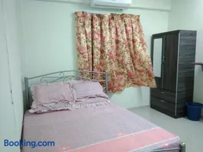 Bonda Guesthouse I - Image 1