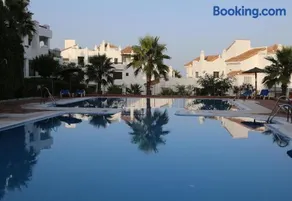 3 bed Penthouse great views - Image 3