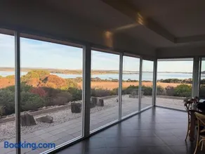 The View at Kurrara, American River - Image 4