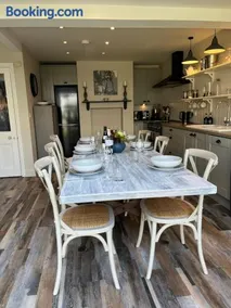 Beautiful Salcombe Home - great views-free parking - Image 3