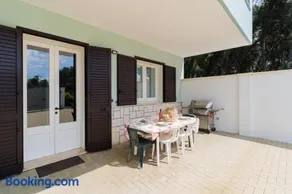 Intera Casa Ad Uso Esclusivo Con 3 Camere 2 Bagni Giardino Wifi Parcheggio Lavatrice Microonde Barbecue Macchina Caffe - Image 3