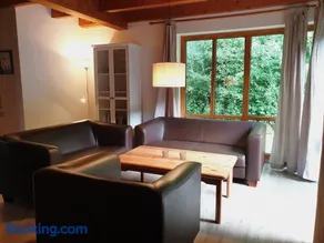 Haus 17 Natur Ferienpark, Ruhiger Rückzugsort nahe Rennstrecke Bilster Berg für Fahrer und Motorsportfans - Image 1