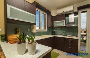 Home Suites - Image 2