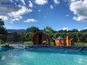Pensiunea Valea Șușiței, ATV, Rafting, Climbing , Ghid Turistc, Paragliding - Image 2