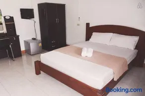 Thai Muang Resort - Image 2