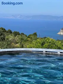 Marbury Heights Skopelos Town Pool Villa Secluded & Stunning - Image 3
