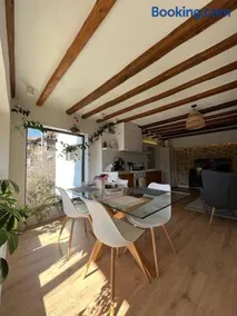 Spring-Пролет Apartment, Old Town, Veliko Tărnovo - Image 5