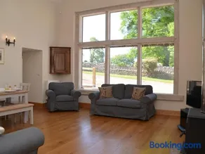3 Bed in Bristol oc-58129 - Image 2