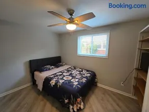 3 bedroom w indoor pool hotub - Image 2
