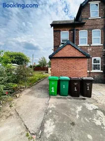 Cinderhouse Highbury Vale - Image 3