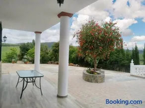 Charming chalet in Prado del Rey with private pool - Image 2