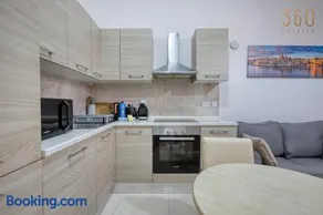 Cosy 2BR Maisonette with Balcony & AC in Pietà - Image 5