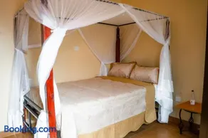 Longonot Transit Hotel- Mai Mahiu - Image 2