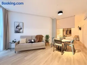 Suite 1 Premium, accesible y luminoso by VidaCalma - Image 2
