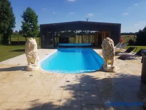 Villa élégante à Saint Clair-d'Arcey avec piscine privée - Image 2