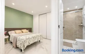 5 Bedroom Gorgeous Home In Vila-Real - Image 3