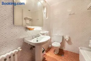 Hotel Minso - Image 4
