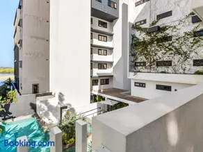 Avalon Resort Maroochydore - Image 5