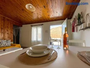 Kritamos Beach House - Right by the Beach & Public Parking - Image 2